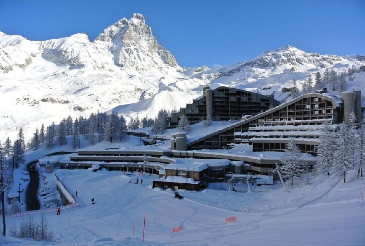 Cervinia Ski In Ski Out - Studio On The Slopes เบรยล์-แชร์วิเนีย ภายนอก รูปภาพ